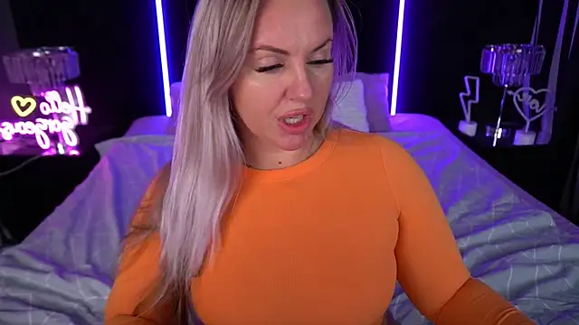 KiraCandyS online show from September 27, 10:38 pm