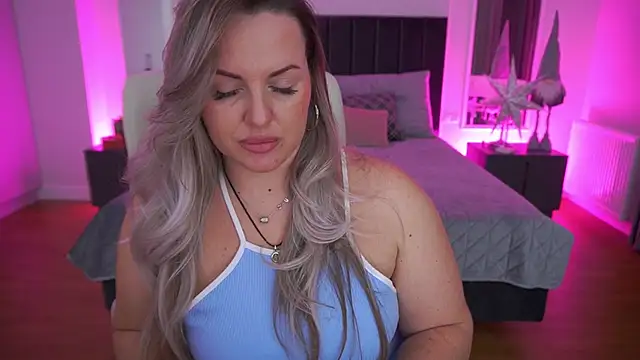 KiraCandyS online show from January 13, 9:08 pm