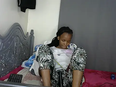 Snapshot of pretty_betty chatting on February 22, 5:35 pm pretty betty online show from February 22, 5:35 pm