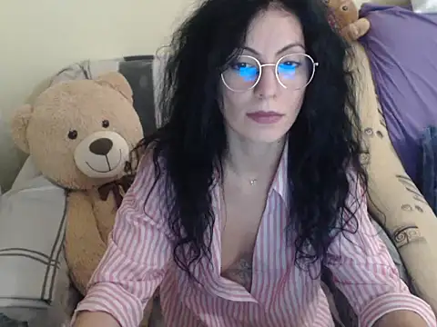 Emmatoo online show from January 11, 6:48 pm