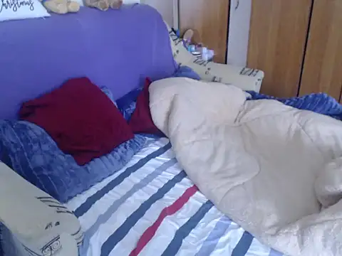 Emmatoo online show from January 12, 9:49 am