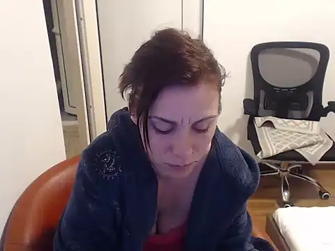 Emmatoo online show from March 20, 8:43 pm