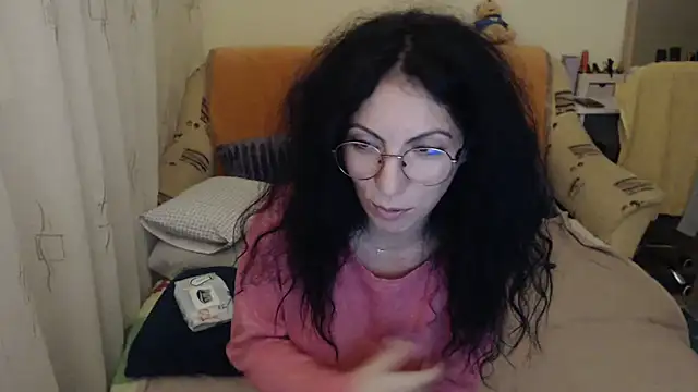 Emmatoo online show from November 30, 4:52 pm