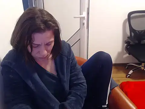 Emmatoo online show from March 10, 8:13 pm