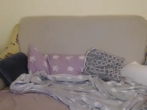 Snapshot of Emmatoo chatting on February 18, 4:54 am Emmatoo online show from February 18, 4:54 am