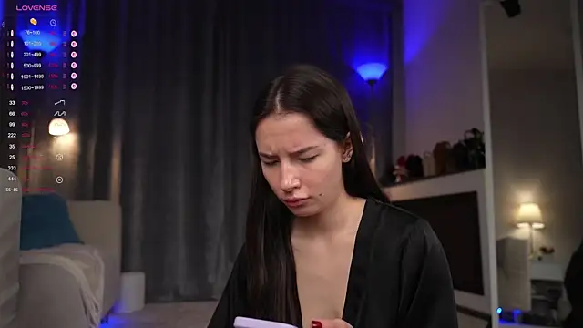 Snapshot of Amely_Young chatting on September 18, 2:47 am Amely Young online show from September 18, 2:47 am