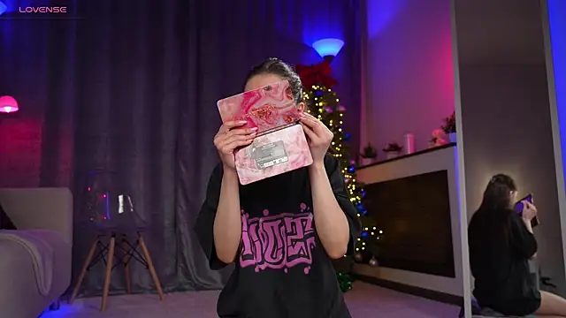 Amely Young online show from January 12, 2:07 am