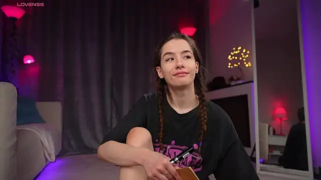 Amely Young online show from February 21, 12:56 am