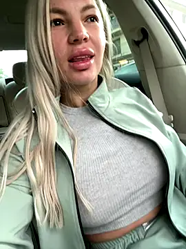 Snapshot of Jessy_Jo chatting on October 25, 4:55 am Jessy Jo online show from October 25, 4:55 am