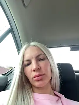 Snapshot of Jessy_Jo chatting on April 21, 2:12 pm Jessy Jo online show from April 21, 2:12 pm