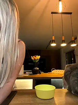 Snapshot of Jessy_Jo chatting on November 26, 4:45 am Jessy Jo online show from November 26, 4:45 am