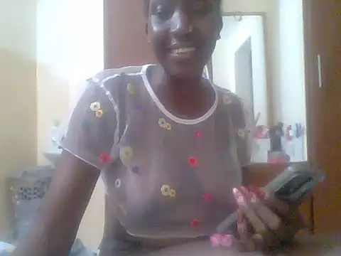 Pretty ellahh online show from April 3, 11:33 pm