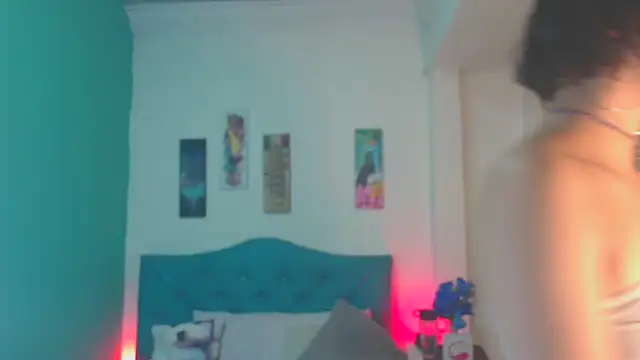 Snapshot of Cinthya-Gomez6 chatting on March 13, 11:51 am Cinthya-Gomez6 online show from March 13, 11:51 am