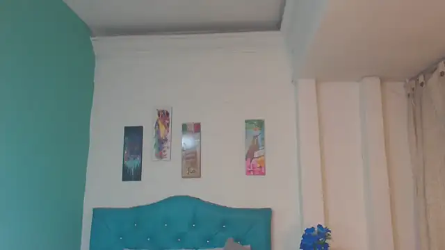 Snapshot of Cinthya-Gomez6 chatting on March 12, 12:15 pm Cinthya-Gomez6 online show from March 12, 12:15 pm