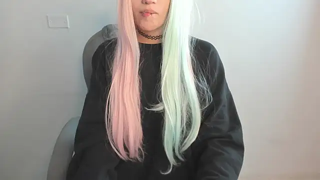 Snapshot of celestica_rose chatting on March 15, 7:53 am celestica rose online show from March 15, 7:53 am