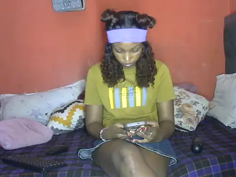 Snapshot of pretty_mohh chatting on October 5, 4:20 pm pretty mohh online show from October 5, 4:20 pm
