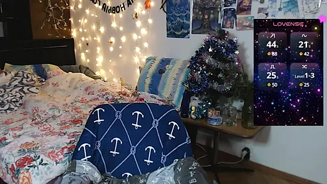 licentia  poetica online show from January 1, 4:50 am