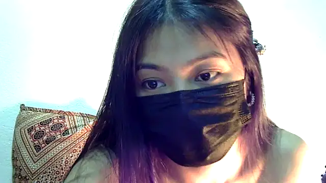 Snapshot of lusty_luxmi chatting on January 31, 7:51 pm lusty luxmi online show from January 31, 7:51 pm