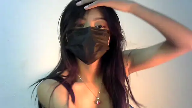 Snapshot of lusty_luxmi chatting on February 17, 9:54 pm lusty luxmi online show from February 17, 9:54 pm