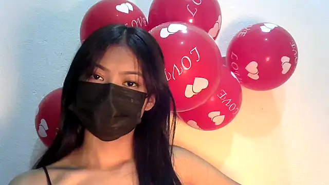 Snapshot of lusty_luxmi chatting on February 9, 11:15 pm lusty luxmi online show from February 9, 11:15 pm