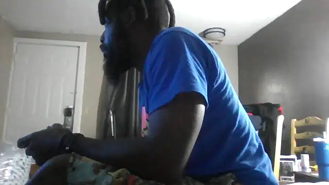 Snapshot of Mrbbc803 chatting on September 12, 11:37 pm Mrbbc803 online show from September 12, 11:37 pm