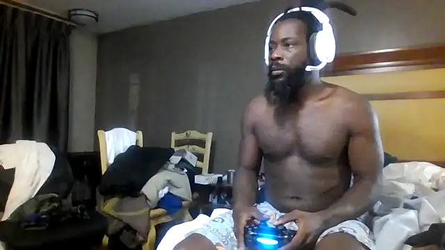Snapshot of Mrbbc803 chatting on October 1, 3:22 am Mrbbc803 online show from October 1, 3:22 am
