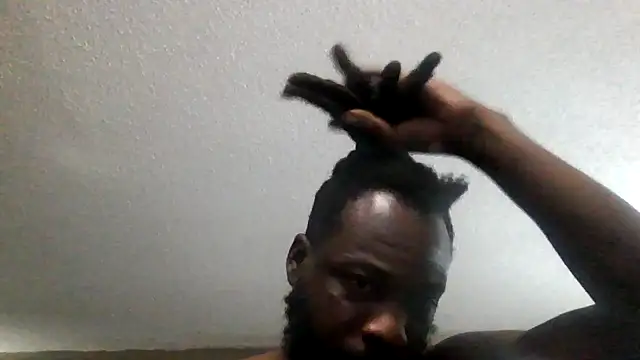 Snapshot of Mrbbc803 chatting on October 18, 6:32 pm Mrbbc803 online show from October 18, 6:32 pm