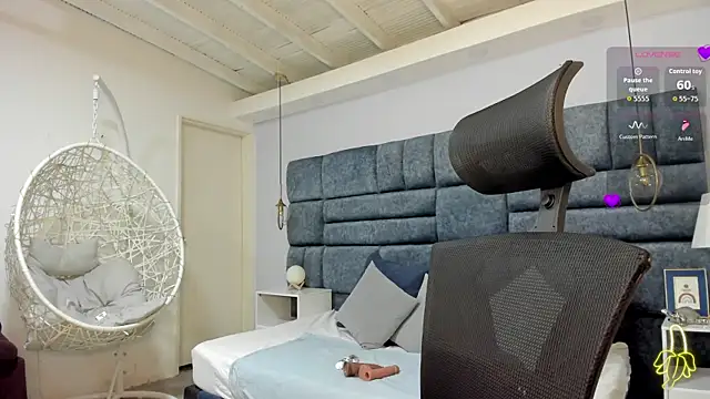 sofia samuels online show from November 20, 3:51 am