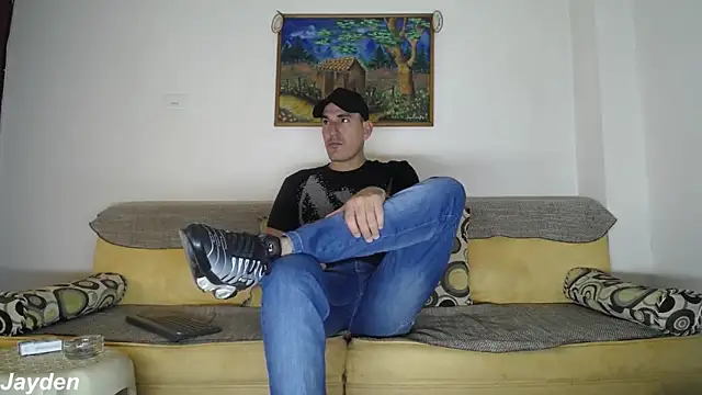 Snapshot of jayydenandjacob chatting on April 18, 7:07 pm jayydenandjacob online show from April 18, 7:07 pm