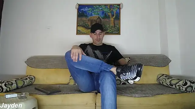 Snapshot of jayydenandjacob chatting on April 18, 6:54 pm jayydenandjacob online show from April 18, 6:54 pm