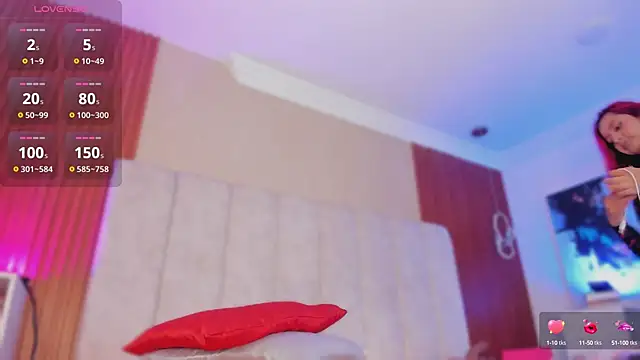 HannaRed  online show from September 29, 7:41 pm