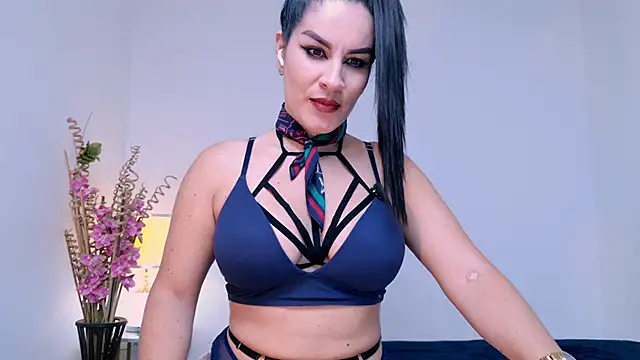 Snapshot of Pamela_Rosal chatting on December 1, 1:34 pm Pamela Rosal online show from December 1, 1:34 pm