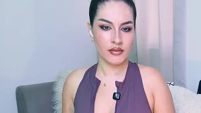 Snapshot of Pamela_Rosal chatting on November 4, 1:15 pm Pamela Rosal online show from November 4, 1:15 pm