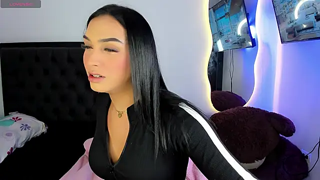 Maryonthemoon online show from March 29, 3:41 am