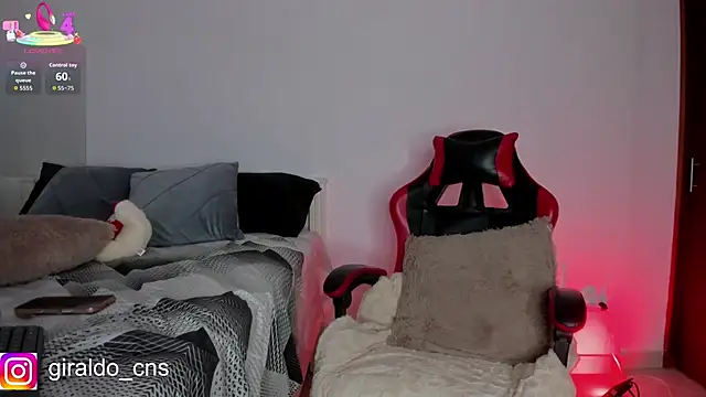 Snapshot of Giraldo_cns chatting on February 12, 8:36 am Giraldo cns online show from February 12, 8:36 am