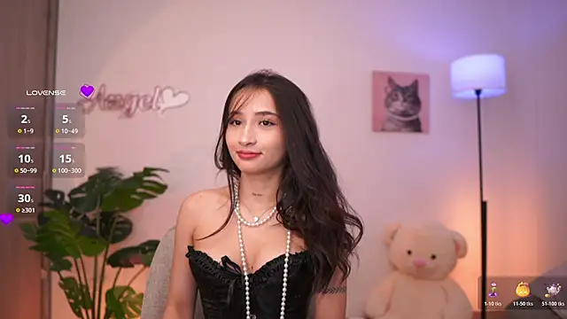 Angeeel  online show from October 31, 2:08 am