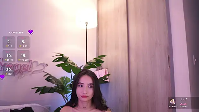 Angeeel  online show from September 24, 7:20 pm