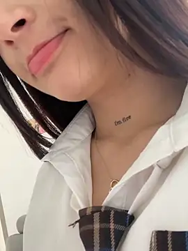 Angeeel  online show from January 19, 9:45 pm