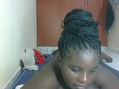 hotebbbyy online show from May 15, 4:27 pm
