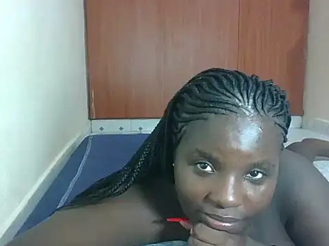 hotebbbyy online show from March 20, 8:10 pm