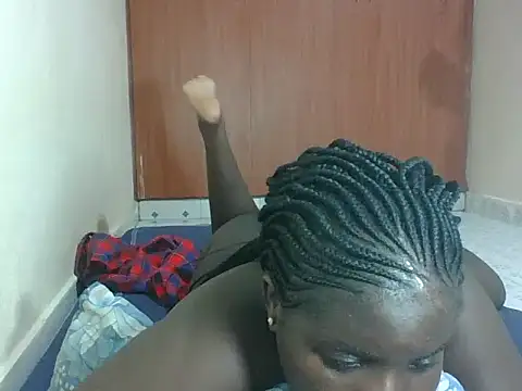 hotebbbyy online show from March 25, 12:11 am