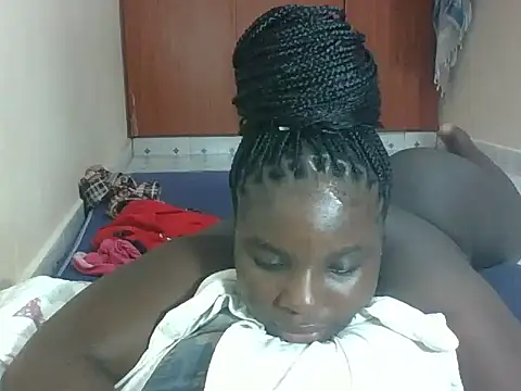 hotebbbyy online show from May 9, 3:43 am
