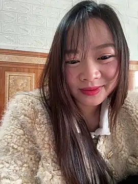 Snapshot of Hellen_111 chatting on December 15, 3:56 am Hellen 111 online show from December 15, 3:56 am