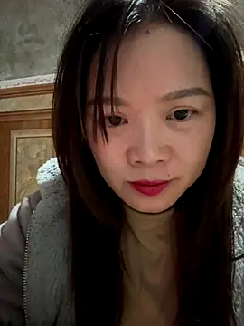 Snapshot of Hellen_111 chatting on November 11, 3:18 pm Hellen 111 online show from November 11, 3:18 pm