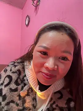Hellen 111 online show from January 13, 2:11 pm
