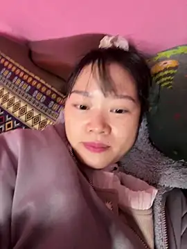 Snapshot of Hellen_111 chatting on November 26, 1:22 pm Hellen 111 online show from November 26, 1:22 pm