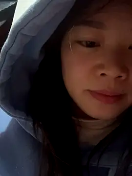 Snapshot of Hellen_111 chatting on December 5, 9:19 am Hellen 111 online show from December 5, 9:19 am