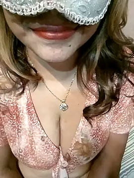 Snapshot of Shaali_Ang chatting on November 2, 4:39 am Shaali Ang online show from November 2, 4:39 am