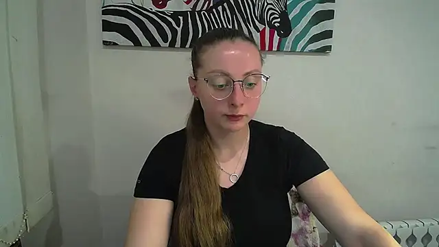 Snapshot of _Annabelle_Lee chatting on May 12, 8:21 am Annabelle Lee online show from May 12, 8:21 am