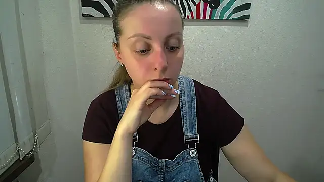  Annabelle Lee online show from July 29, 6:01 am